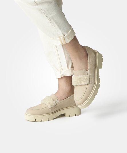 SUPER SOFT loafers in RELAXED WIDTHS