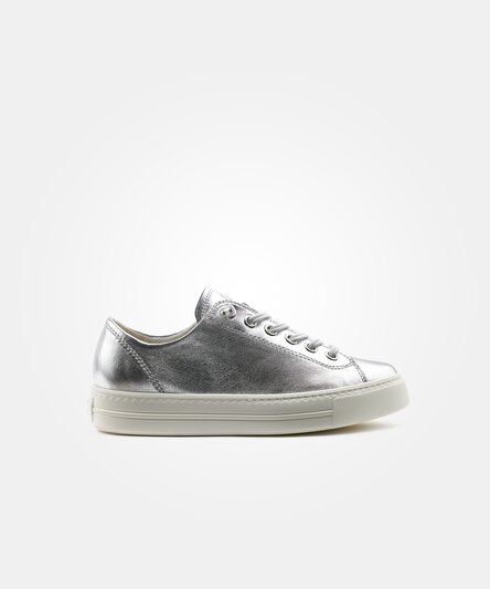 Pauls with RELAXED WIDTH and removable footbed