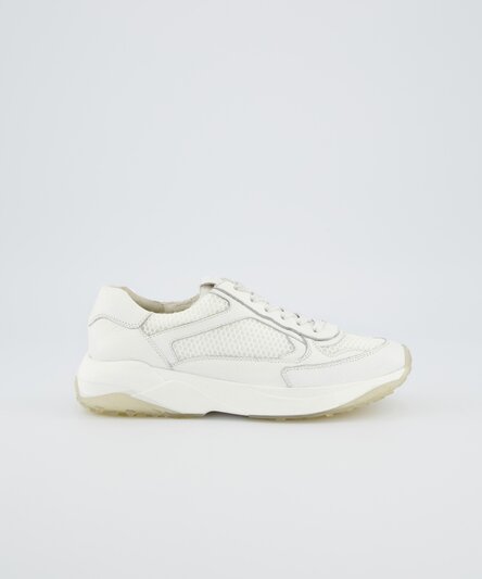 Sneakers with exchangeable insole