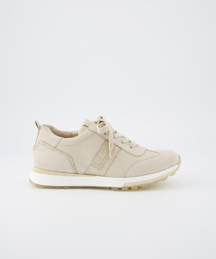 Sneakers with exchangeable insole