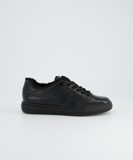 Sneaker mit Wechselfußbett