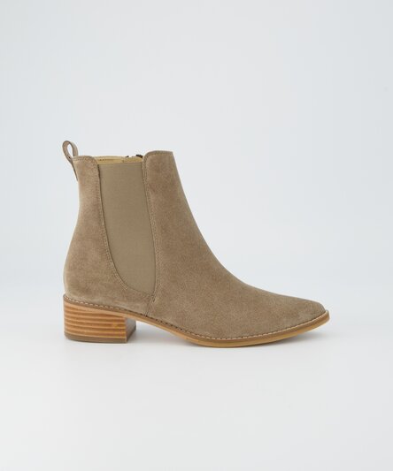 Chelsea ankle boots
