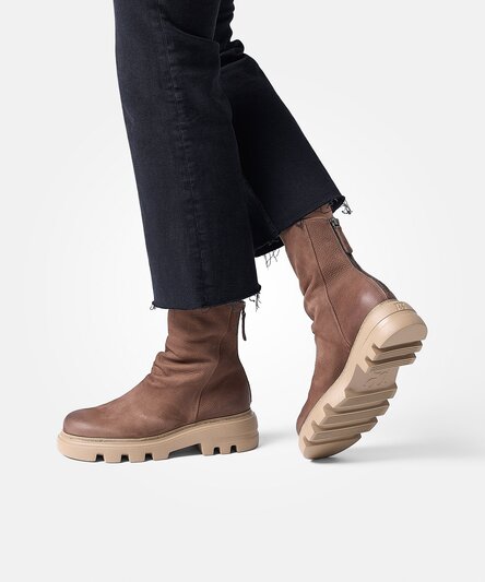Ankle boot