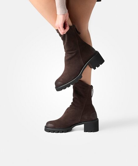 Ankle boots