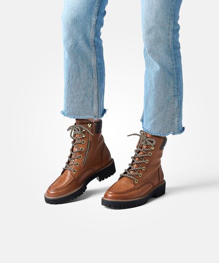Schnürbootie