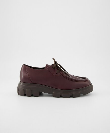 SUPER SOFT Lace-ups