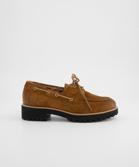 SUPER SOFT Lace-ups