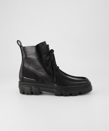 SUPER SOFT Lace-up boots