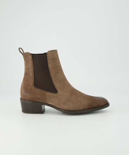 SUPER SOFT Chelsea ankle boots