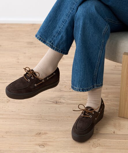SUPER SOFT Lace-ups