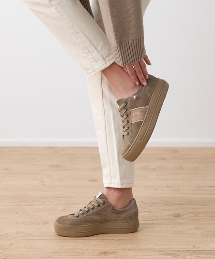 SUPER SOFT Sneaker