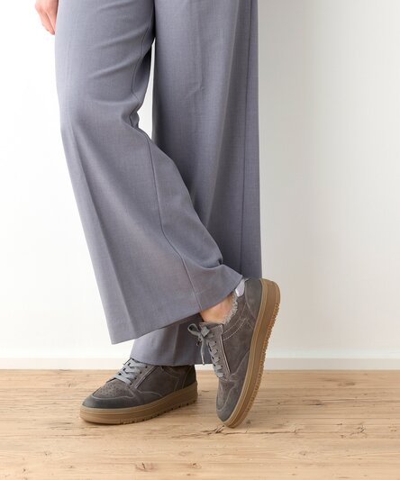 SUPER SOFT Pauls with RELAXED WIDTH and REMOVABLE FOOTBED