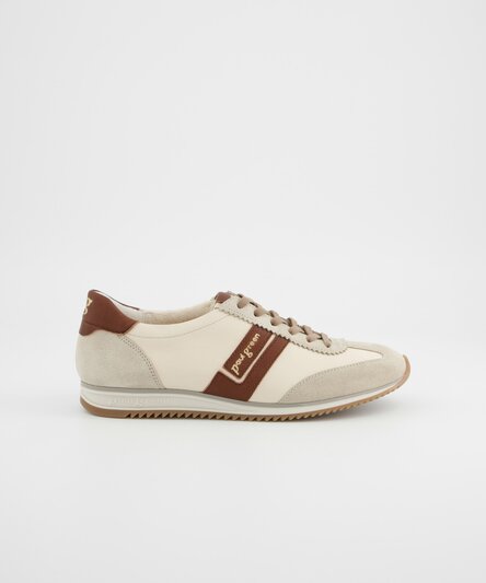 SUPER SOFT Sneaker