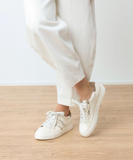 SUPER SOFT Pauls with REMOVABLE FOOTBED