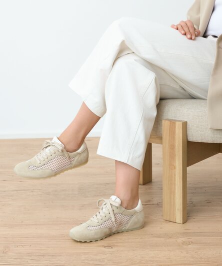 SUPER SOFT Sneaker