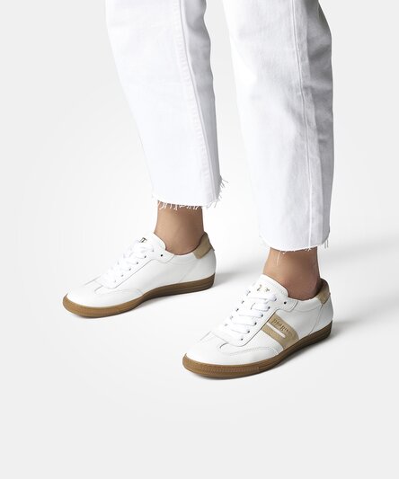 Sneaker