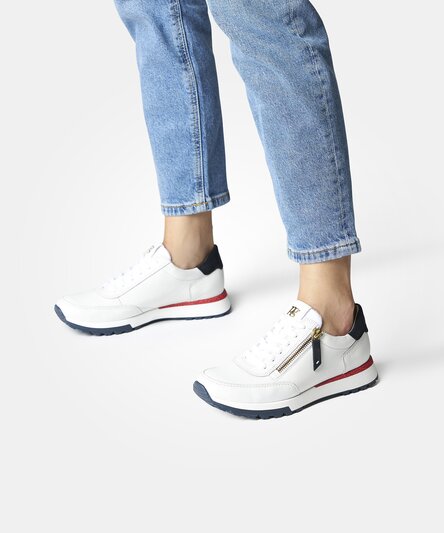 SUPER SOFT sneakers with exchangeable insole