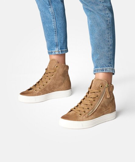 High-top Pauls
