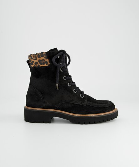 Lace-up boots