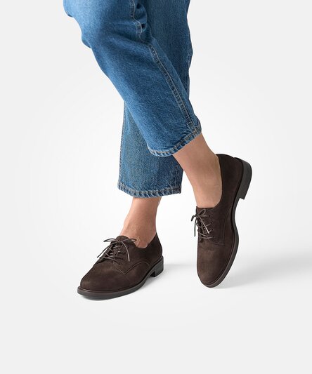 Lace-ups