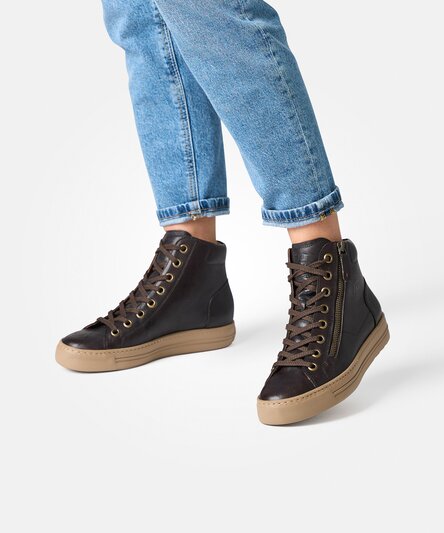 High-top Pauls