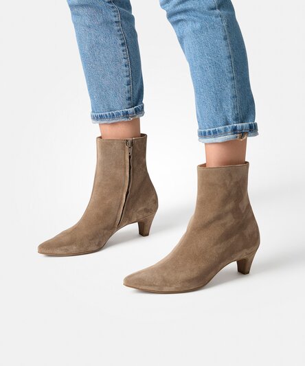 Ankle boots