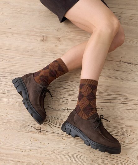SUPER SOFT Lace-ups
