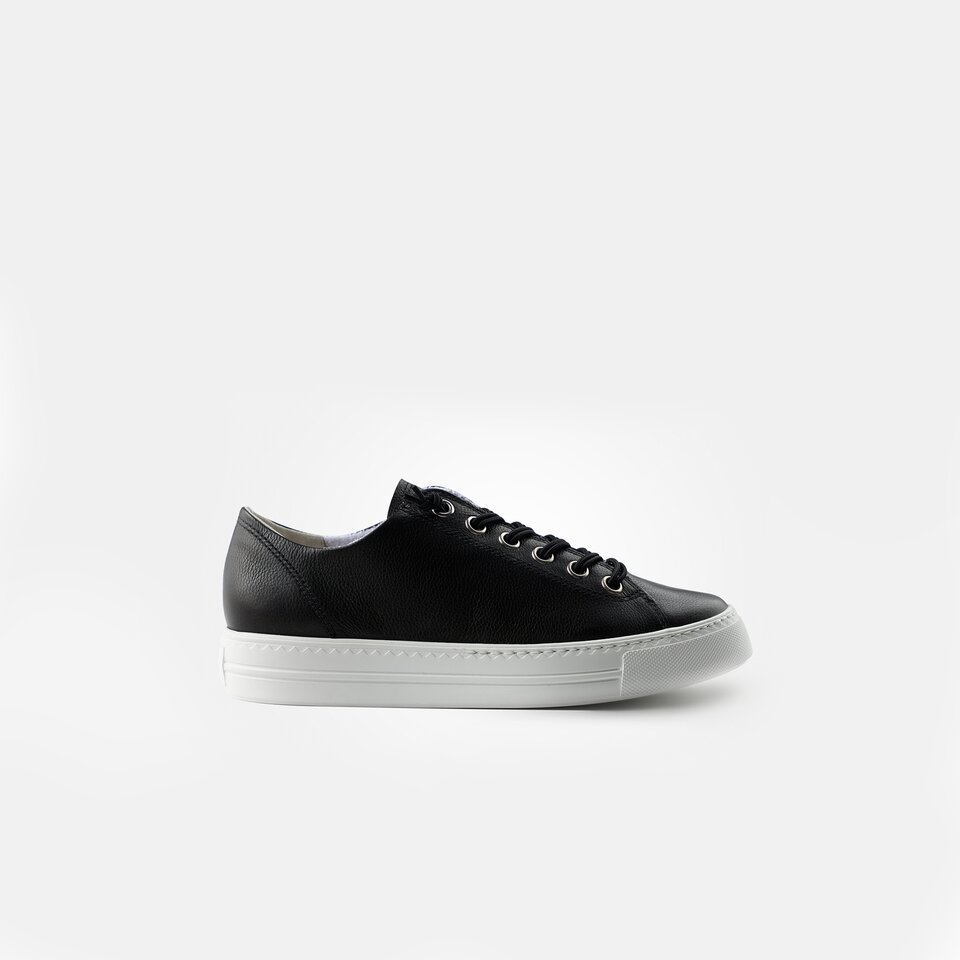 Paul Green 4081-263 SUPER SOFT sneaker in RELAXED WIDTHES in black