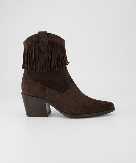 Ankle boot with lambskin lining