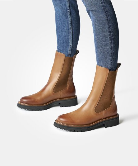 Chelsea boots