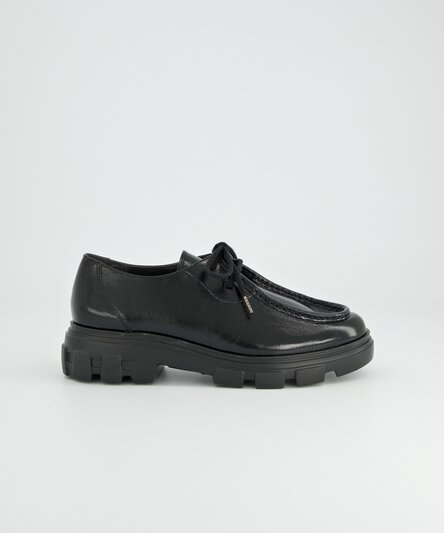 Lace-ups