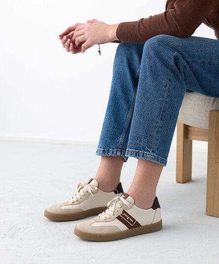 SUPER SOFT Sneaker