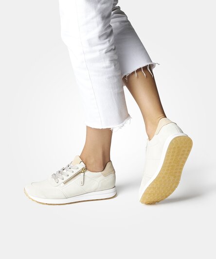 SUPER SOFT sneakers in RELAXED WIDTH