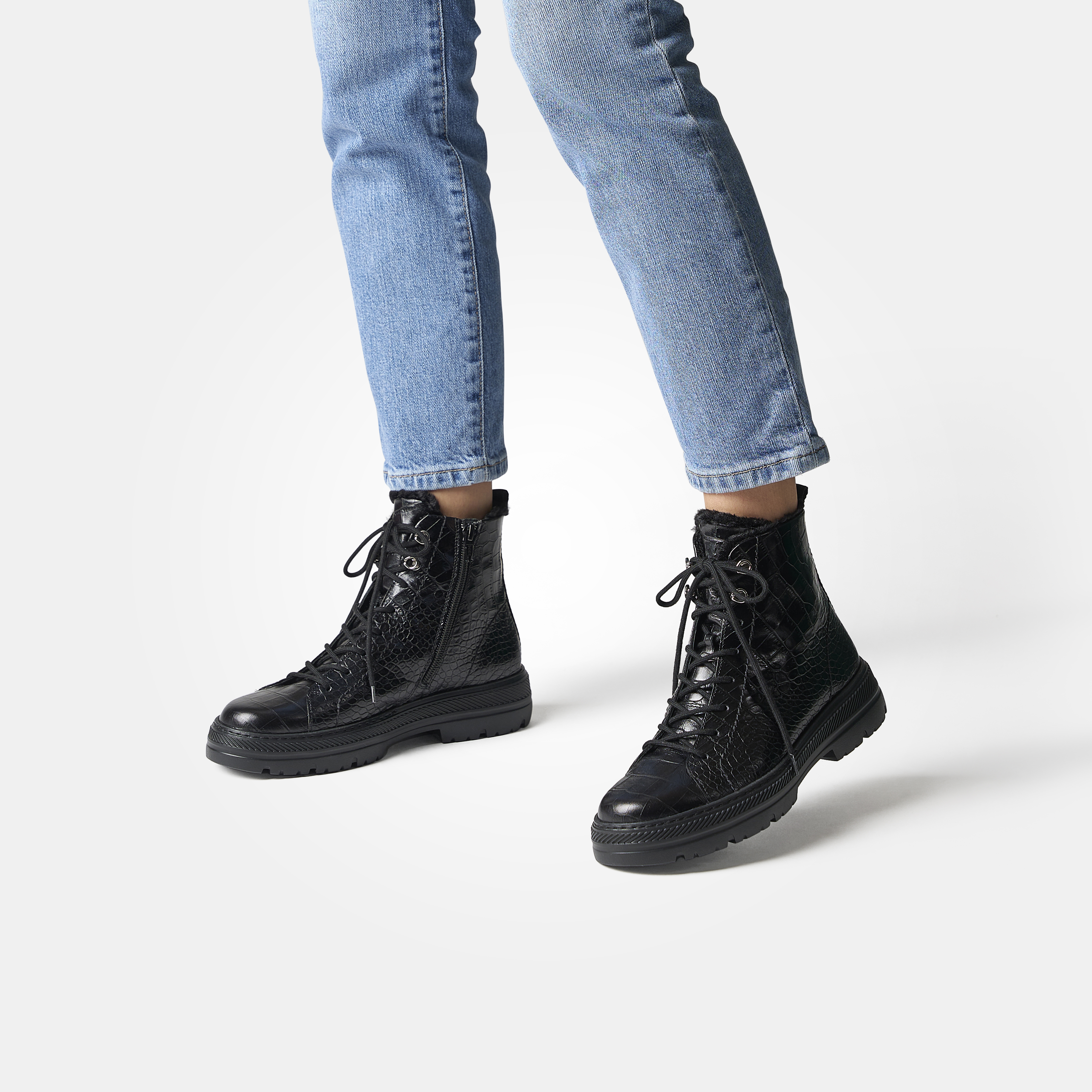 Lace-up ankle boot, warm lining - Paul Green